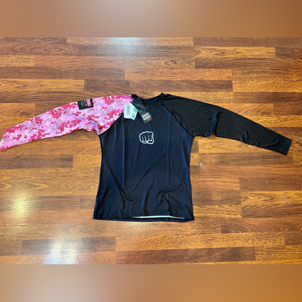 NWT Koral Women’s No Gi Rash guard